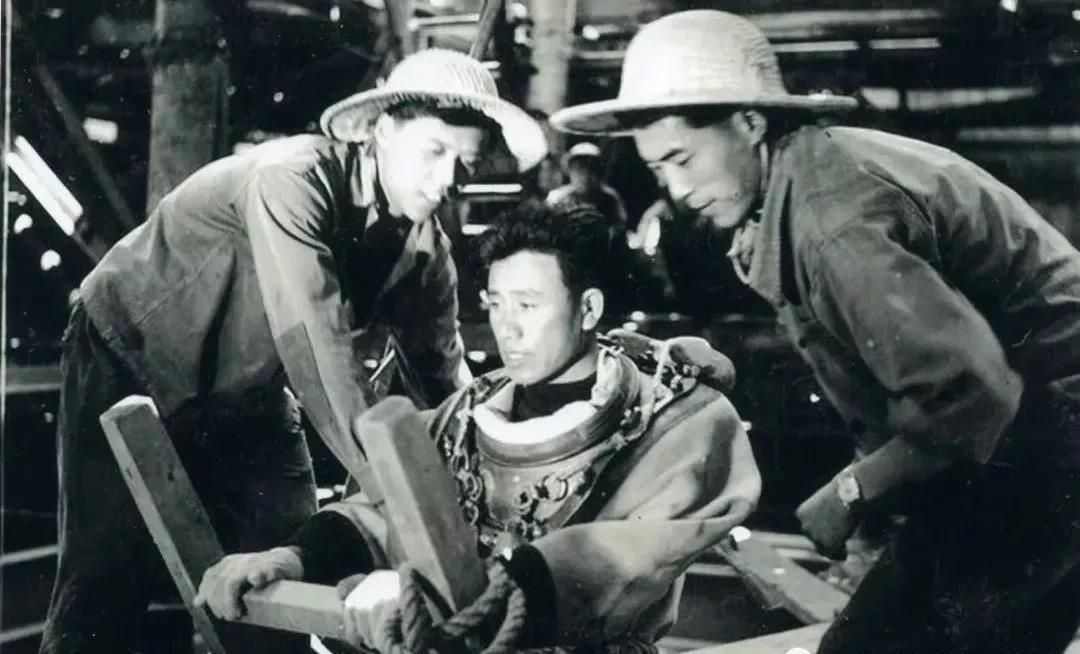 胡寶玲勇闖生命禁區(qū) 胡寶玲勇闖生命禁區(qū)